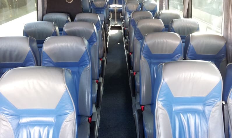 Poland: Coaches hire in Ł&oacute;dź in Ł&oacute;dź and Ozork&oacute;w