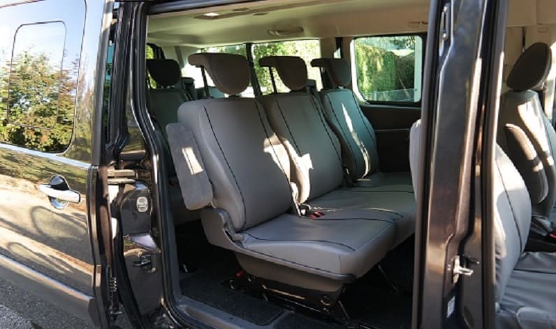 Poland: Coaches rental in Ł&oacute;dź in Ł&oacute;dź and Lodz